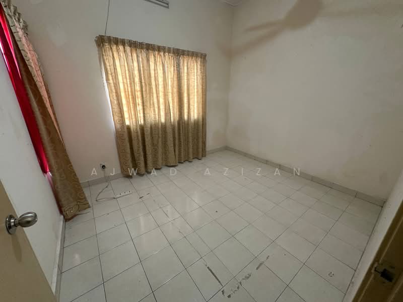 Rumah Teres 1.5-Tingkat untuk Dijual di Kota Puteri (Batu Arang) - Ajwad Azizan - PropertyGuru.com.my