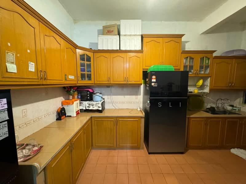 2-storey Terraced House for Sale in Bandar Laguna Merbok (Sungai Petani) - Hasrul Rosli - Kitchen - PropertyGuru.com.my