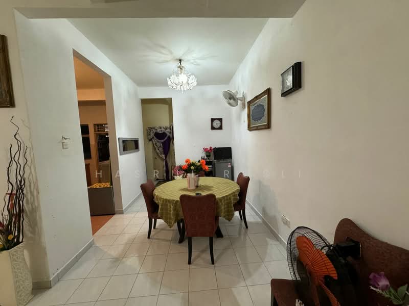 2-storey Terraced House for Sale in Bandar Laguna Merbok (Sungai Petani) - Hasrul Rosli - Dining Room - PropertyGuru.com.my