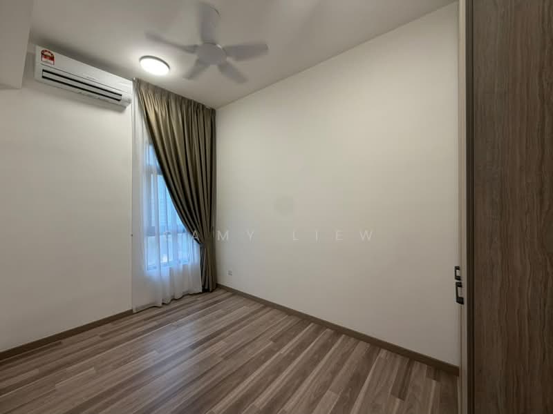 Kediaman Servis untuk Dijual di The Rosewoodz @ Bukit Jalil - Camy Liew - Bedroom - PropertyGuru.com.my