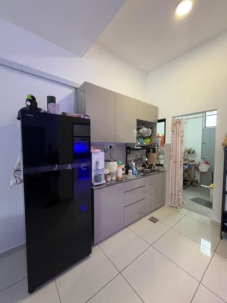 2-storey Terraced House for Sale in Austin Crest (Johor Bahru) - Jack Chai - Kitchen - PropertyGuru.com.my