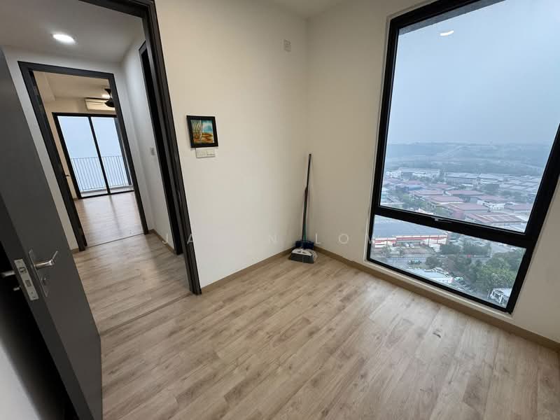 Kediaman Servis untuk Disewa di Emporis - Jason Low - Interior - PropertyGuru.com.my