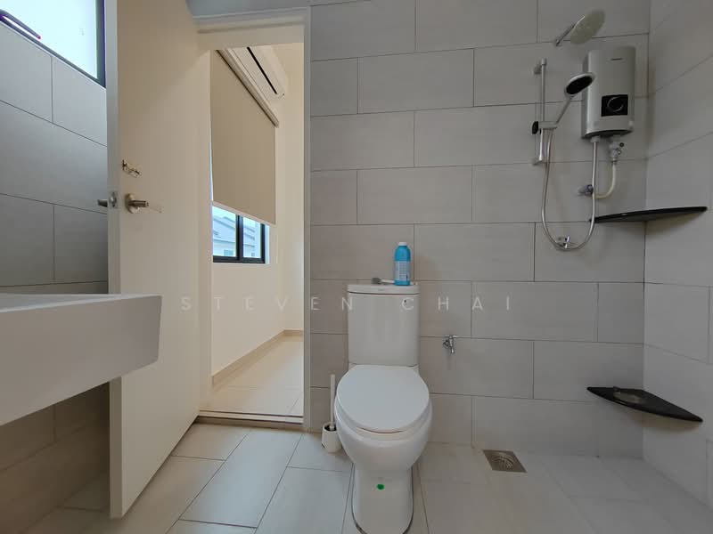 2-storey Terraced House for Sale in Taman Satu Krubong (Krubong) - Steven Chai - Bathroom - PropertyGuru.com.my