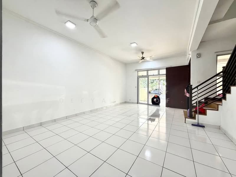 Rumah Teres untuk Dijual di Putrajaya (Putrajaya) - Deeya Yusof - Living Room - PropertyGuru.com.my