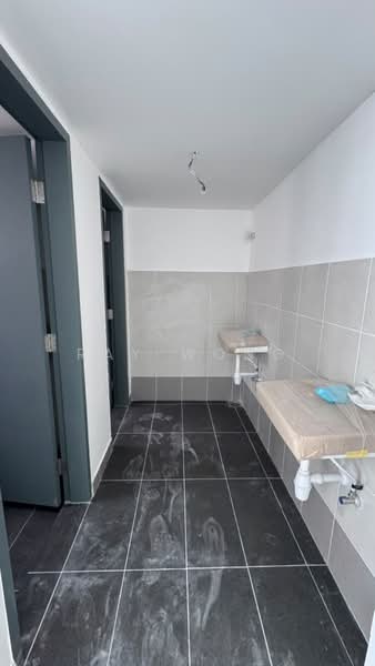 Shop / Office untuk Disewa di Bandar Baru Permas Jaya (Permas Jaya) - Ray Wong - Interior - PropertyGuru.com.my