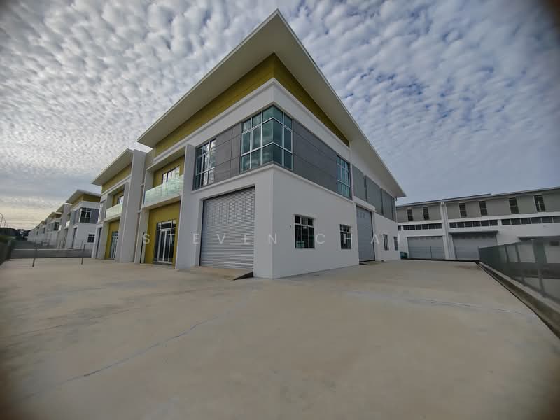 Semi-D Factory for Rent in Kawasan Perindustrian Ayer Keroh (Ayer Keroh) - Steven Chai - Exterior - PropertyGuru.com.my