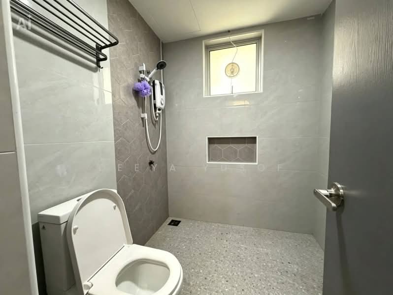 Kondominium untuk Dijual di Platinum Hill PV 8 - Deeya Yusof - Bathroom - PropertyGuru.com.my