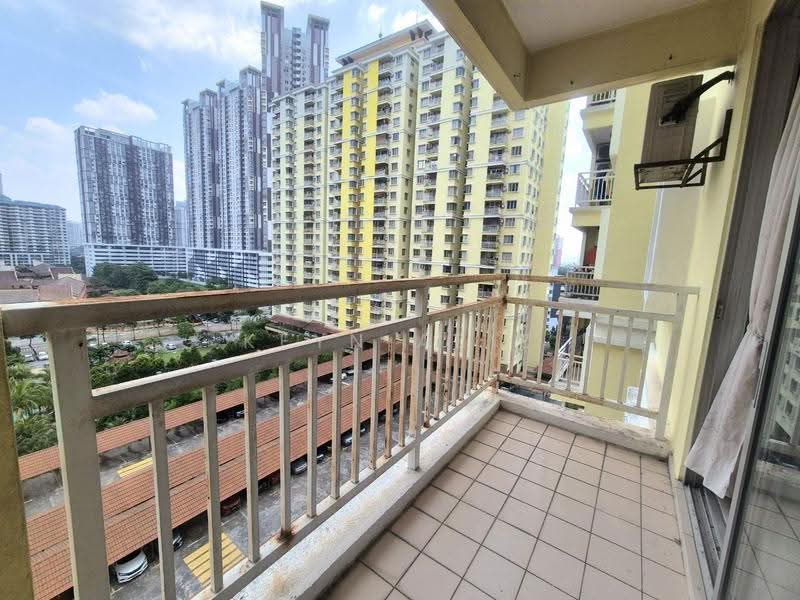 Condominium for Sale at Platinum Lake PV 10 - Keyn Aziz - Balcony - PropertyGuru.com.my