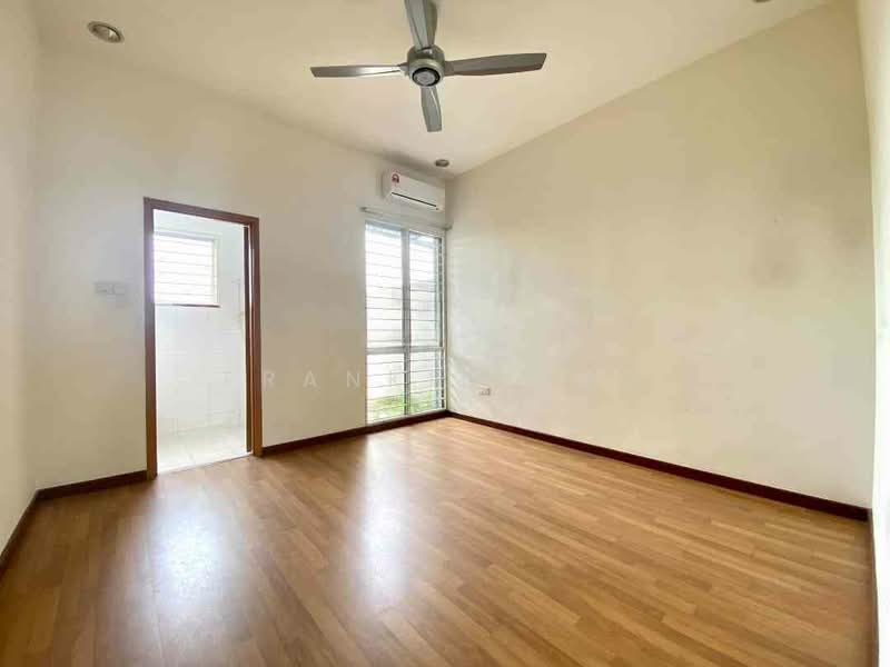 Semi-Detached House for Rent in Kota Emerald (Rawang) - Frankie Ong - Bedroom - PropertyGuru.com.my