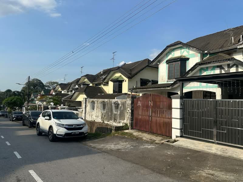 2-storey Terraced House for Sale in Taman Skudai Baru (Skudai) - SJ CHAN - Exterior - PropertyGuru.com.my