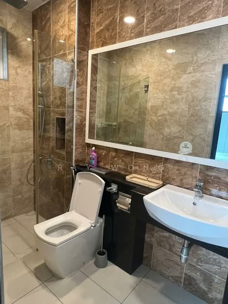 Kediaman Servis untuk Disewa di Paragon Residences @ Straits View - Ray Wong - Bathroom - PropertyGuru.com.my