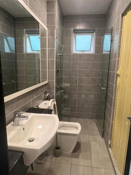 Kediaman Servis untuk Disewa di Paragon Residences @ Straits View - Ray Wong - Bathroom - PropertyGuru.com.my