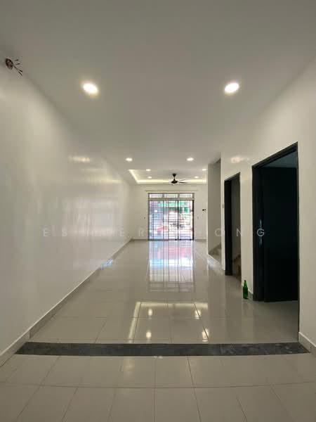 Rumah Teres 2-Tingkat untuk Disewa di Taman Seri Austin (Tebrau) - Esther Chong - Interior - PropertyGuru.com.my