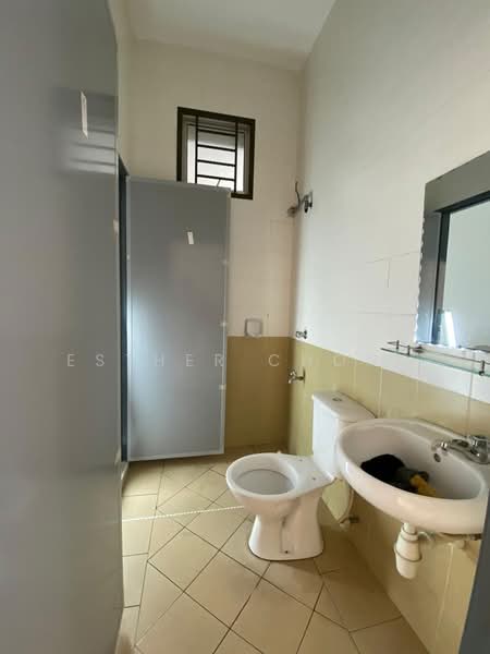 Rumah Teres 2-Tingkat untuk Disewa di Taman Seri Austin (Tebrau) - Esther Chong - Bathroom - PropertyGuru.com.my