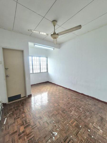 2-storey Terraced House for Sale in Saujana Utama (Selangor) - Keyn Aziz - Interior - PropertyGuru.com.my