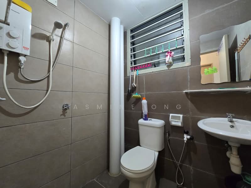 Kediaman Servis untuk Disewa di ARC @ Austin Hills - Jasmine Ong - Bathroom - PropertyGuru.com.my