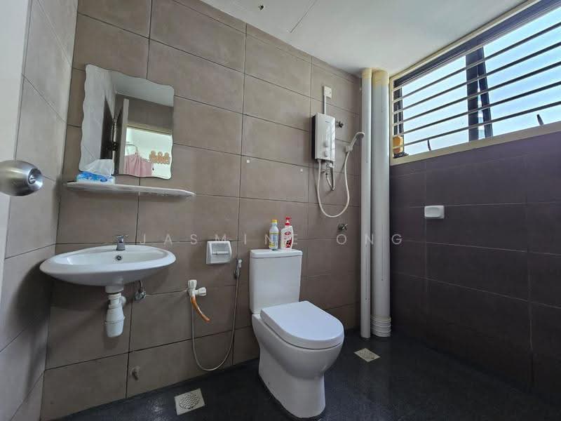 Kediaman Servis untuk Disewa di ARC @ Austin Hills - Jasmine Ong - Bathroom - PropertyGuru.com.my