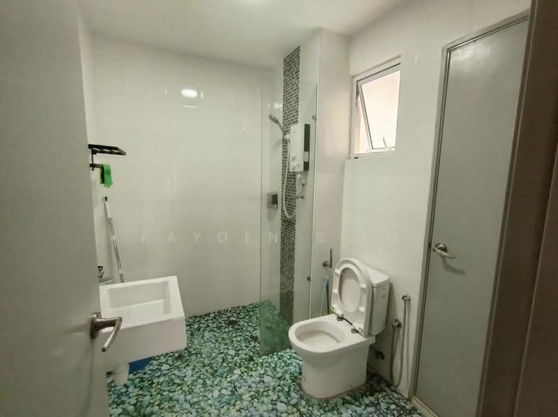 Service Residence for Rent at Mesahill - Kayden Siah - Bathroom - PropertyGuru.com.my