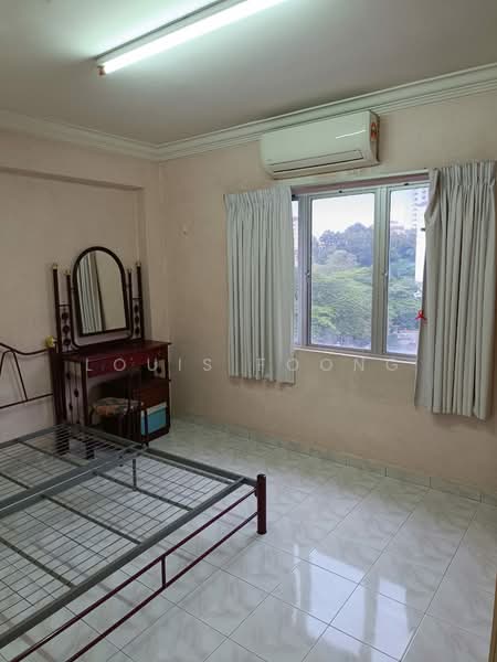 Apartment for Sale at Desa Dua - Louis Foong - Bedroom - PropertyGuru.com.my