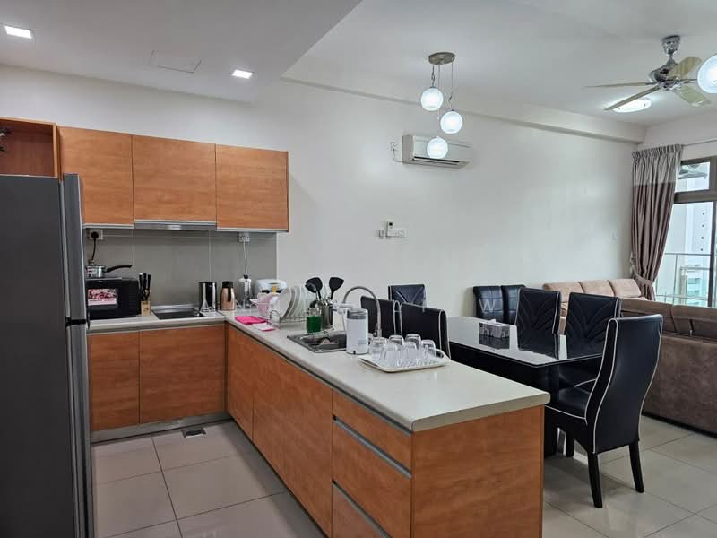 Kediaman Servis untuk Dijual di Palazio - Annly Liew - Kitchen - PropertyGuru.com.my