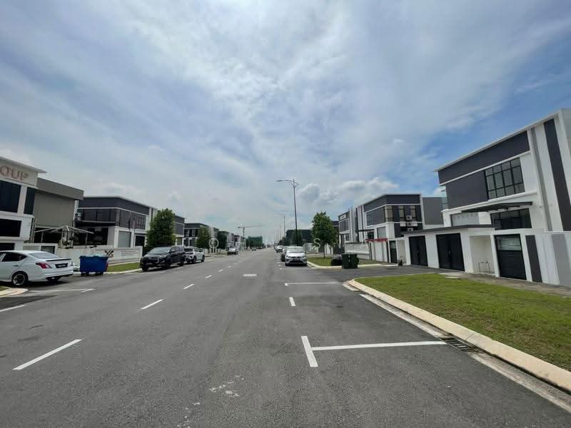 Semi-D Factory for Rent in Eco Business Park 2 Senai (Senai) - John Sia - Exterior - PropertyGuru.com.my