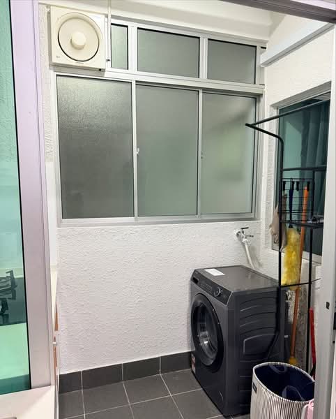 Service Residence for Rent at Serviced Residence @ Razak City Residences (RC Residences) - Deeya Yusof - Balcony - PropertyGuru.com.my