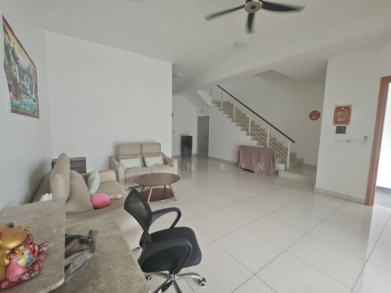 Rumah Teres 2-Tingkat untuk Dijual di Horizon Hills (Iskandar Puteri (Nusajaya)) - U Hon Kun - Living Room - PropertyGuru.com.my