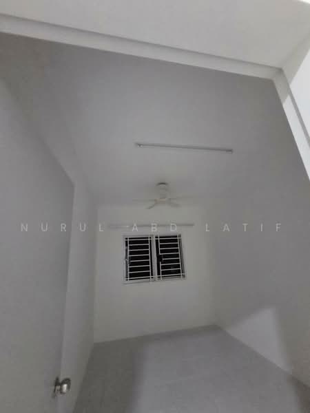 Condominium for Rent at Residensi Sateria - Nurul Abd Latif - PropertyGuru.com.my