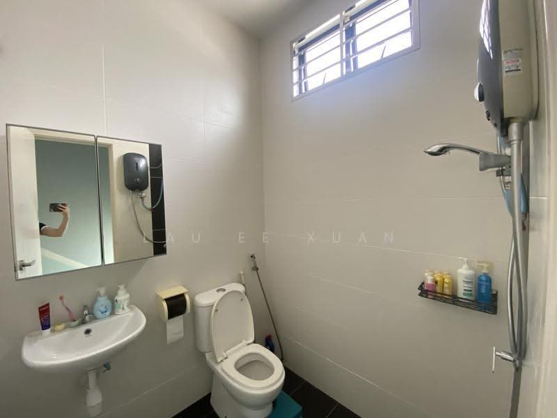 2-storey Terraced House for Sale in Taman Desa Botani (Batu Pahat) - Lau Ee Xuan - PropertyGuru.com.my