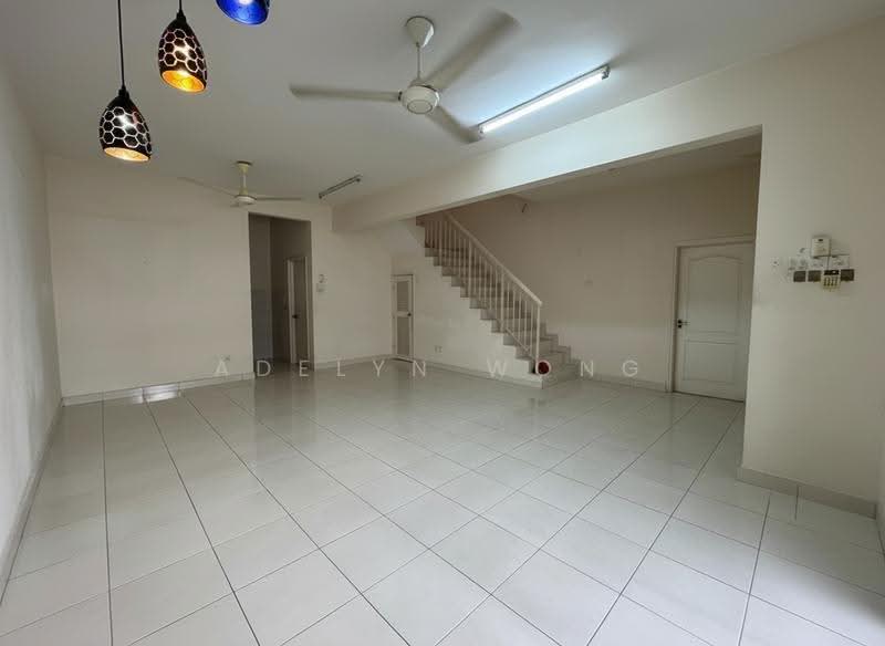 2-storey Terraced House for Rent in Alam Nusantara (Setia Alam) - Adelyn Wong - Living Room - PropertyGuru.com.my