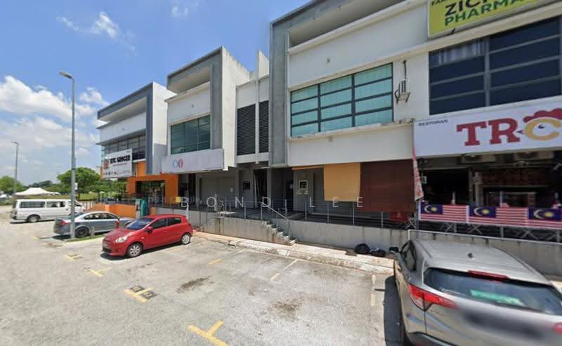 Shop for Rent in Denai Alam (Shah Alam) - Bond Lee - Exterior - PropertyGuru.com.my