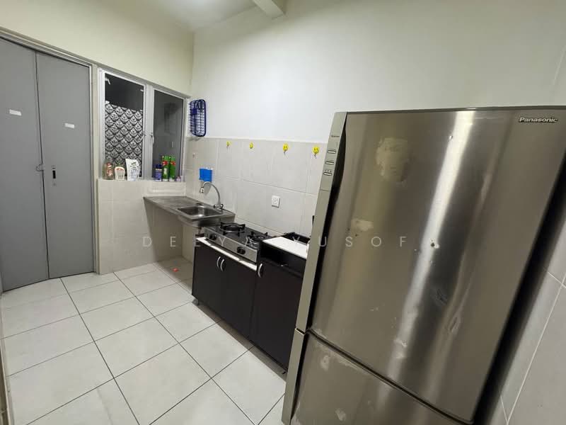 Kondominium untuk Dijual di Sky Awani Residensi 1 - Deeya Yusof - Kitchen - PropertyGuru.com.my