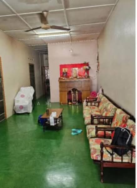Rumah Berkembar untuk Dijual di Kluang (Johor) - Ah Liang - Living Room - PropertyGuru.com.my