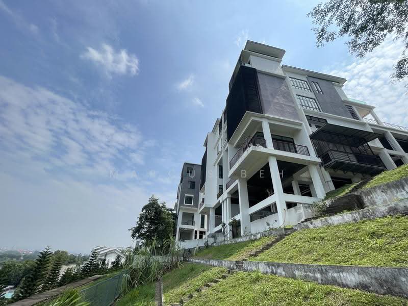 Rumah Berkembar untuk Dijual di Putra Heights (Subang Jaya) - Marcus Beh - Exterior - PropertyGuru.com.my