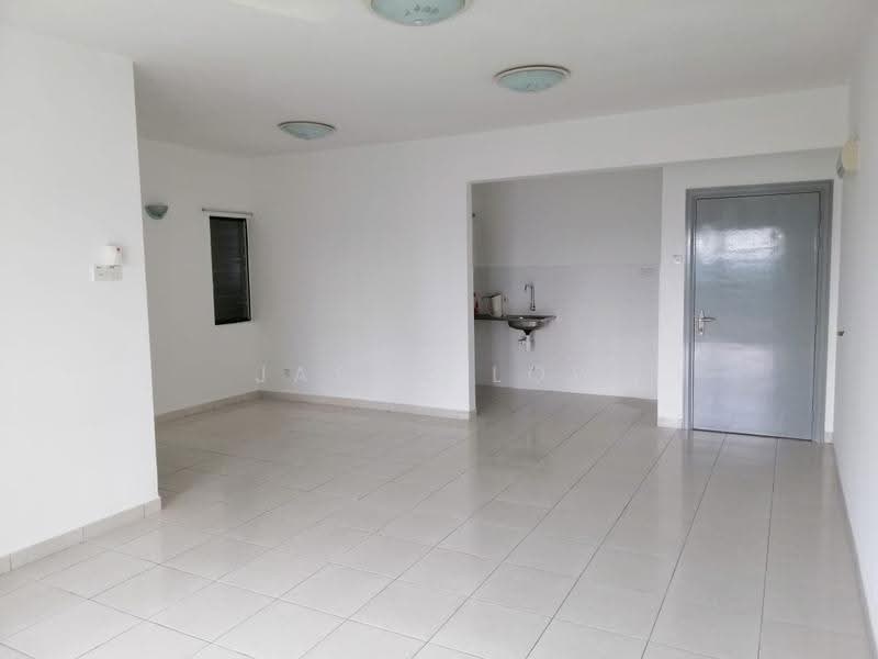 Kediaman Servis untuk Disewa di Serviced Residence @ Pelangi Damansara Sentral - Jason Low - Living Room - PropertyGuru.com.my