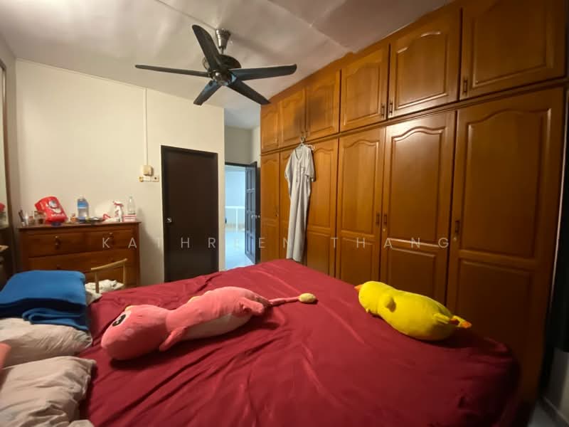 Kondominium untuk Dijual di Sri Suajaya Condominium - Kathreen Thang - Bedroom - PropertyGuru.com.my