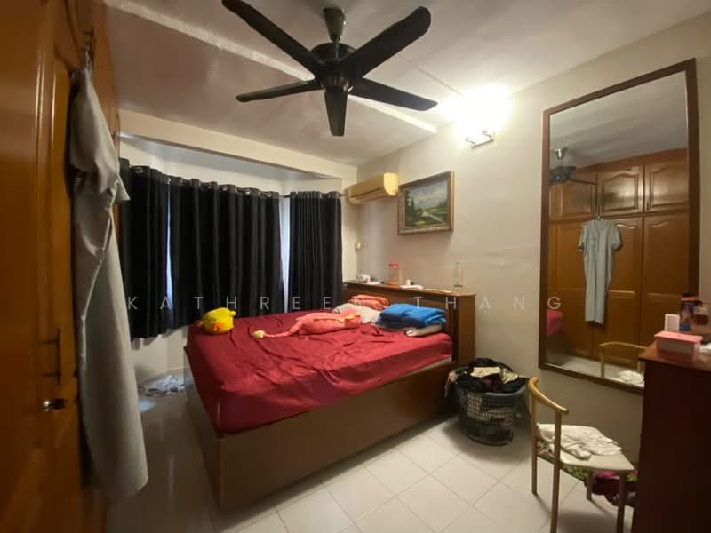 Kondominium untuk Dijual di Sri Suajaya Condominium - Kathreen Thang - Bedroom - PropertyGuru.com.my