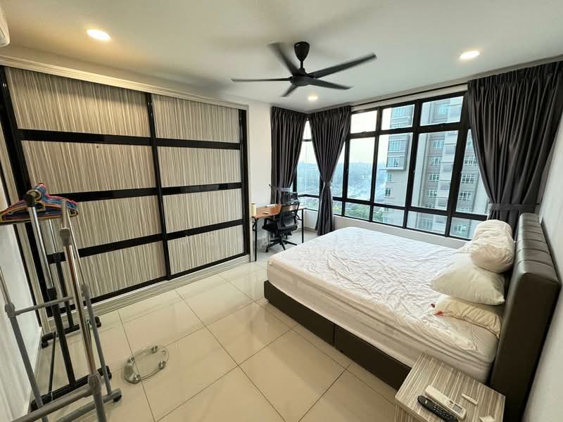 Pangsapuri untuk Dijual di Austin Regency (Pangsapuri Austin Perdana) - John Sia - Bedroom - PropertyGuru.com.my