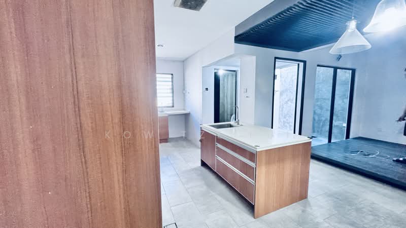 2.5-storey Terraced House for Rent in Puchong (Selangor) - Kow Tze Fui - Kitchen - PropertyGuru.com.my