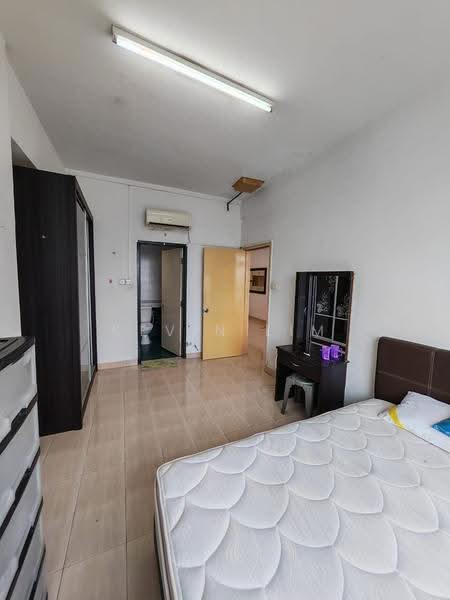 Apartment for Rent at Aster Court - Kevin Lim - Bedroom - PropertyGuru.com.my
