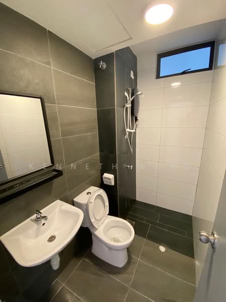 Service Residence for Sale at Traders Garden @ Cheras Selatan - Kenneth Wong - Bathroom - PropertyGuru.com.my