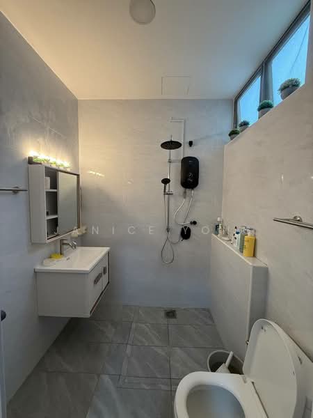 Service Residence for Rent at Palazio - Janice Yong - Bathroom - PropertyGuru.com.my