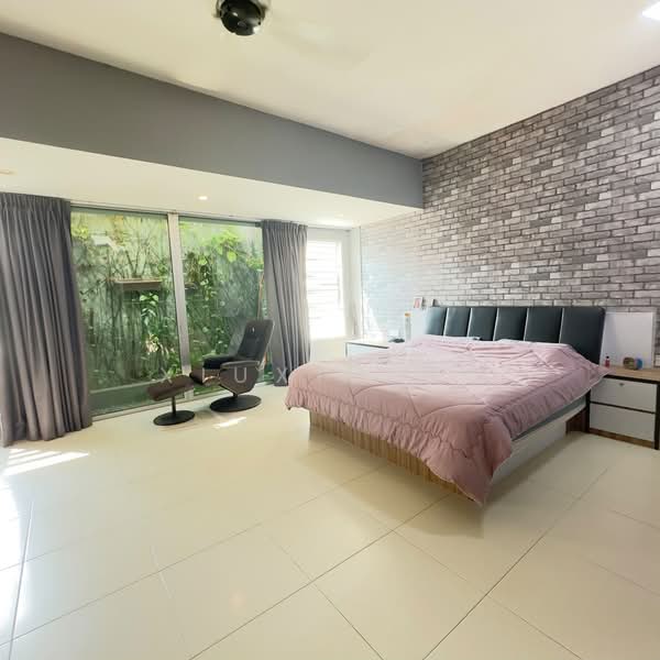 Rumah Teres 2-Tingkat untuk Dijual di Taman Scientex Senai (Senai) - Xiuxiu Ng - Bedroom - PropertyGuru.com.my
