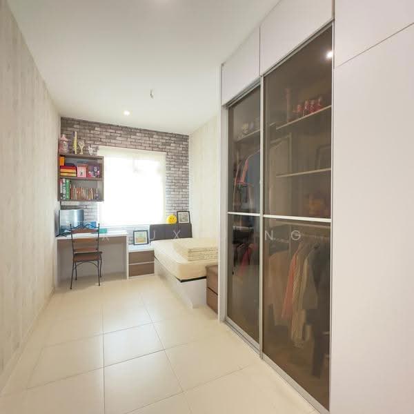 Rumah Teres 2-Tingkat untuk Dijual di Taman Scientex Senai (Senai) - Xiuxiu Ng - Bedroom - PropertyGuru.com.my