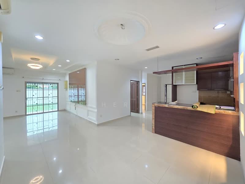 Bungalow House for Sale in Ampang (Selangor) - Esther Yee - Living Room - PropertyGuru.com.my