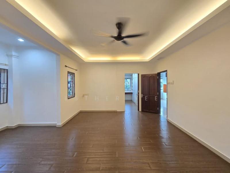 Bungalow House for Sale in Ampang (Selangor) - Esther Yee - Living Room - PropertyGuru.com.my