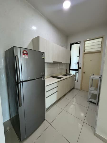 Service Residence for Rent at D'Summit Residences - Emma Lee - Kitchen - PropertyGuru.com.my