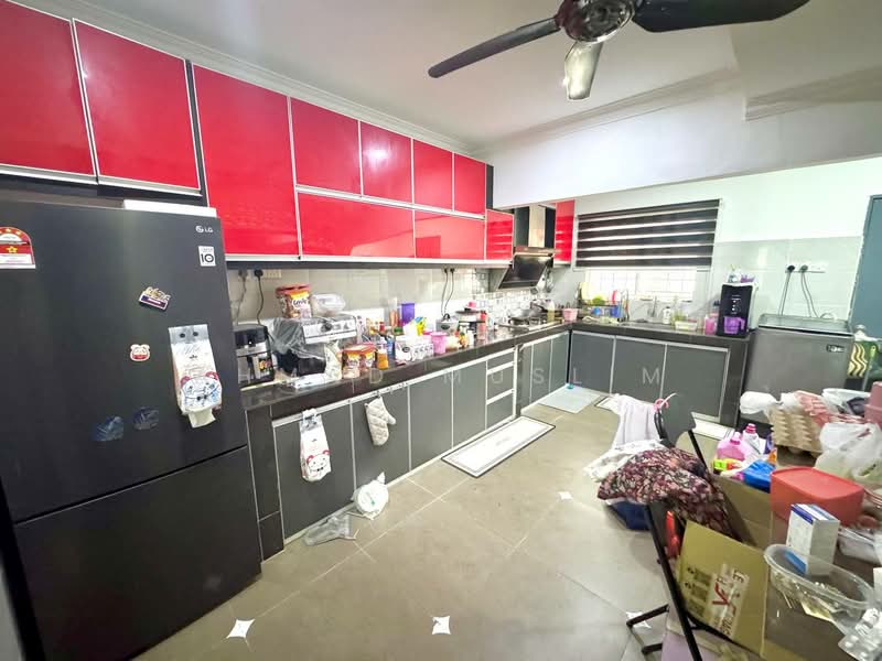 Rumah Teres 2-Tingkat untuk Dijual di Pandan Indah (Ampang) - Ahmad Muslim - Kitchen - PropertyGuru.com.my