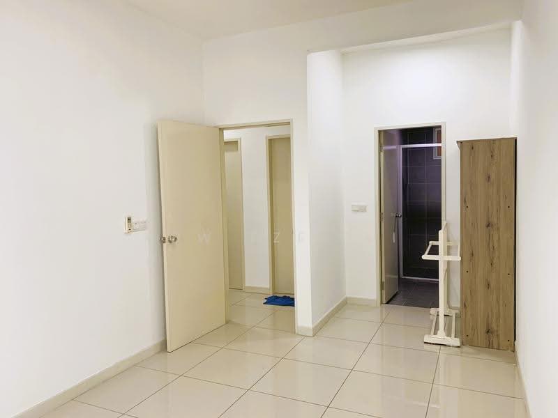 Service Residence for Sale at Savanna Executive Suite @ Southville City - Kow Tze Fui - Interior - PropertyGuru.com.my