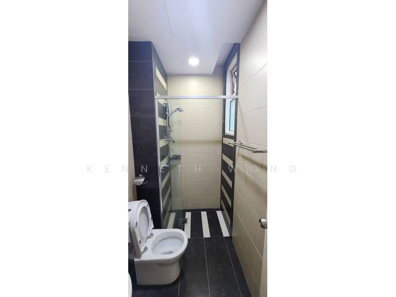 Pangsapuri untuk Dijual di Central Residence @ Sungai Besi - Kenneth Wong - Bathroom - PropertyGuru.com.my